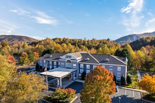 Holiday Inn Express & Suites SYLVA - WESTERN CAROLINA AREA by IHG