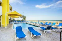 Seaside Resort - Beach