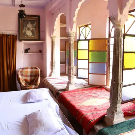 Haveli Uma Megh Tourist Guest House