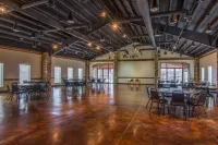 AmericInn by Wyndham Pampa Event Center