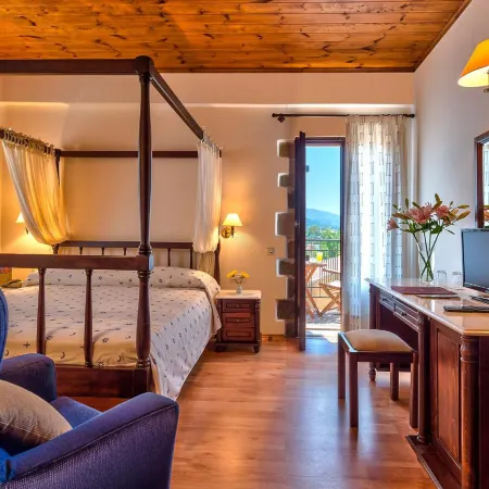 Spilia Village Hotel & Villas