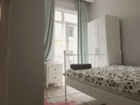 Gafa Garden Hostel & Apartments - Great Location