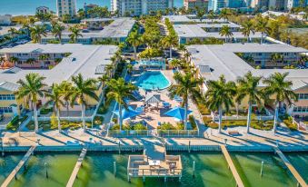 Barefoot Beach Resort