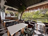 G Boutique Resort Santander - Breakfast