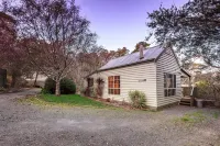 The Cottages at Hepburn Springs - Homestays