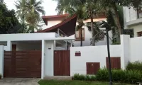 Pranaluxe Pool Villa Holiday Home - Airport Shuttle