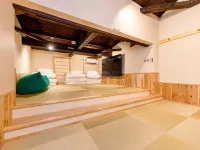 奈良旅館 VILLA East West - ヴィラ