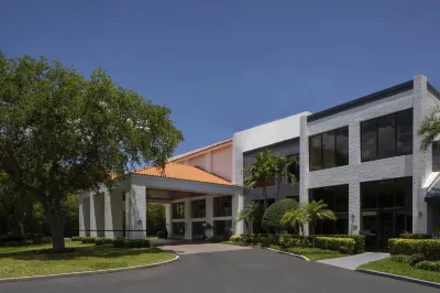 Courtyard Bradenton Sarasota/Riverfront Hotel in zona Dancing Crane Gallery