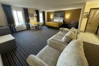 Super 8 by Wyndham Columbia Clark Lane