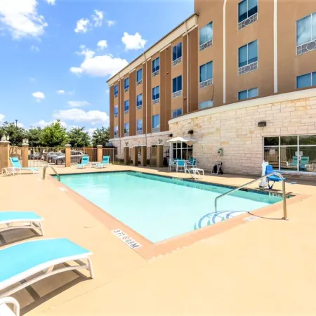 Holiday Inn Express & Suites HOUSTON EAST - BAYTOWN by IHG