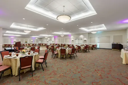 La Quinta Inn & Suites by Wyndham San Antonio Medical Ctr NW