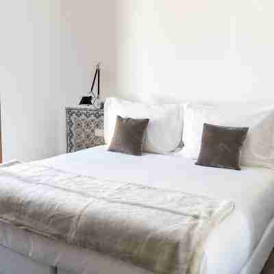 Flora Chiado Apartments Rooms