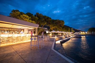 Bar Wyndham Loutraki Poseidon Resort Photo