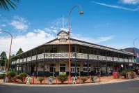 Castlereagh Hotel Hotels in Dubbo