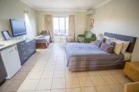 Spinifex Motel and Serviced Apartments - 4-Star