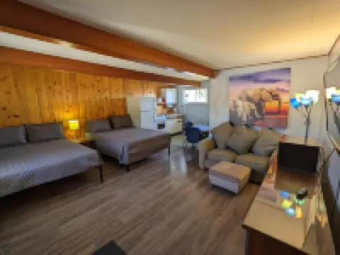 Deerview Lodge & Cabins - Princeton BC Hotels in Princeton