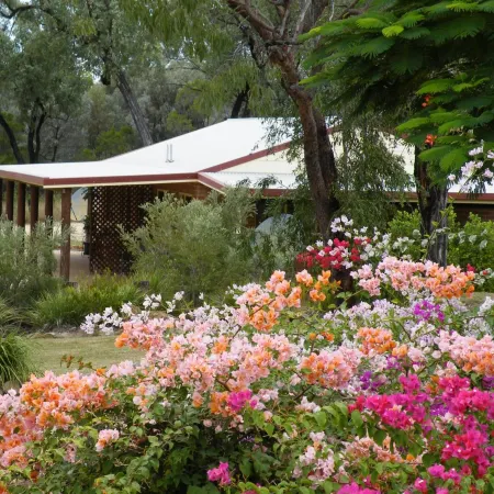 Rubyvale Motel & Holiday Units
