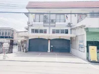 你好陽光家庭旅館 臥佛寺附近的飯店