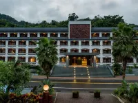 Dong Tair Spa Hotel Hotels near Zhiben