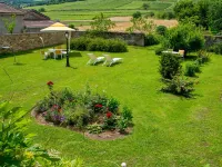 Le Logis d'Azé Hotels in Aze