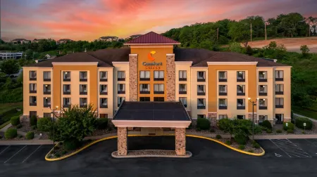 Comfort Suites Hummelstown - Hershey Отели в г. Мидлтаун