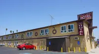 Holly Crest Hotel - Los Angeles, LAX Airport Hotels near South Los Angeles