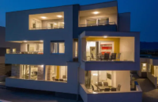 Apartments & Rooms Danivan Pool Villas
