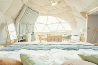 Flat Glamping Nagasaki Hotel di Saikai