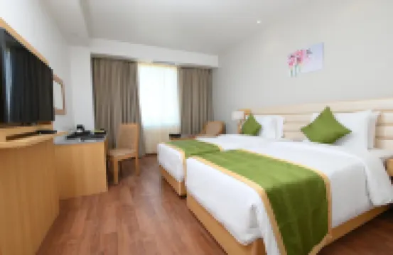 푸카라 사로바 포티코 디브루가  호텔