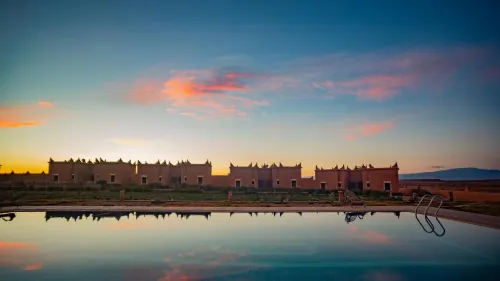 Ecolodge l'île de Ouarzazate - ที่มีที่จอดรถ
