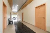 RedDoorz Syariah Near Minangkabau International Airport Hotels in Padang Pariaman Regency