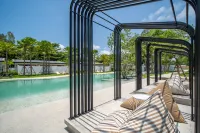 เดอะ ซีซั่น รีสอร์ท