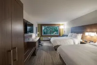 Holiday Inn Express & Suites MILWAUKEE – WEST ALLIS by IHG - Pet friendly