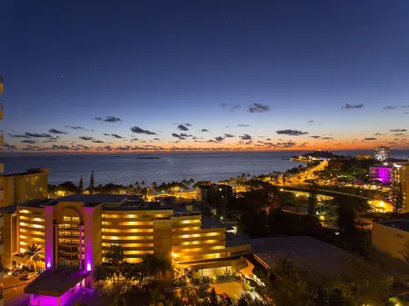 Ramada Hotel & Suites by Wyndham Noumea