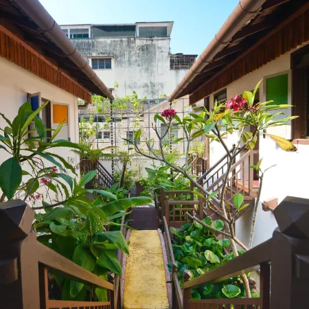 Sarang Paloh Heritage Stay