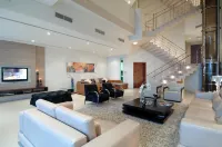 Dragon Hotel and Resort Hotel a Block 257