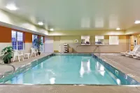 Country Inn & Suites by Radisson, Marion, IL - Swimmingpools