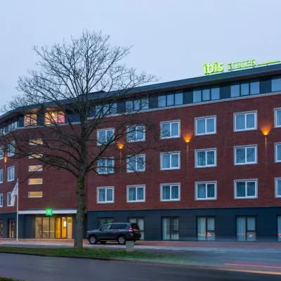 ibis Styles Haarlem City Hotels in de buurt van IKEA