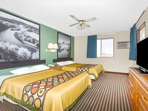 Super 8 by Wyndham Lexington