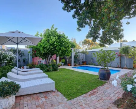 81 on Church Guest House Hotels in Central Karoo DC