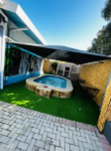 Victoria Guest Lodge