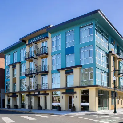 Art House Hotel Hotel berhampiran Museum of Sonoma County