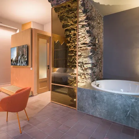 BASTIÒ Private Suites
