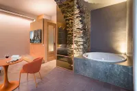BASTIÒ PRIVATE SUITES - vasca da bagno