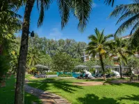 Naithonburi Beach Resort Hotels near Naithon Beach