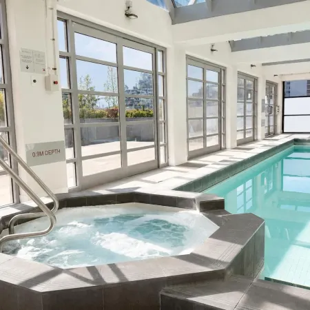 Melbourne CBD Central Apartment Hotel Official