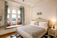 Grandrosse Boutique - Pichola Lake Facing Hotel - Bãi đậu xe