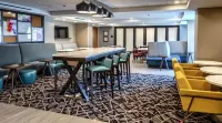 Hampton Inn Fresno Airport