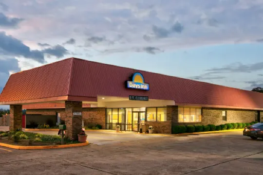Days Inn by Wyndham Batesville