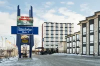 Travelodge by Wyndham Lloydminster Hotels in Lloydminster